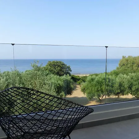 Tesoro Del Mare Apartment *