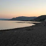 Tesoro Del Mare Pefki